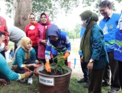 Unila Adakan Pencanangan Gerakan Nasional Lada Lampung dan Tabur Benih Ikan