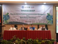 Prof. Lusmeilia Membuka Workshop Penulisan Publikasi Internasional