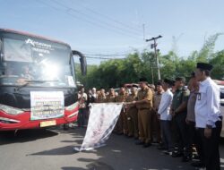 Jamaah Calon haji Pringsewu Diberangkatkan