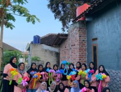 Mak Ganjar Ajak Warga Lampung Membuat Bucket Balon dan Nasi Tumpeng