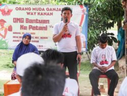 Orang Muda Ganjar Serap Aspirasi dan Beri Sejumlah Bantuan kepada Petani Karet di Way Kanan