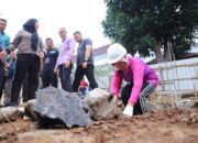 Fakultas Hukum Unila Gelar Peletakan Batu Pertama Pembangunan Gedung Peradilan Semu