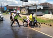 Banjir Genangi Jalan Ahmad Yani Pringsewu, Polisi Turun Tangan