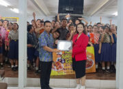 Mengembangkan Kemampuan Siswa SMP KASIH BAGI BANGSA Melalui Seminar Public Speaking dan Keseruan Bersama PRONAS dengan Coach Priska Sahanaya