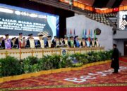 Rektor Unila Kukuhkan Prof. Dr. Syarief Makhya  Jadi Guru Besar