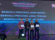 Bawaslu Provinsi Lampung Raih Penghargaan Sebagai Bawaslu Provinsi Teraktif Pengawasan Konten Internet Pada Pemilihan Serentak Tahun 2024