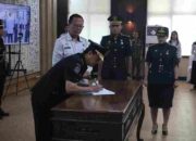 Kakanwil Santosa Lantik 15 Pejabat non-Manajerial di Lingkungan Kanwil Kemenkum Lampung