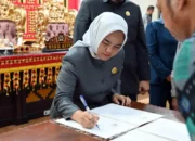 DPRD Lamsel Sahkan Raperda Tentang Pemberian Insentif & Kemudahan Investasi
