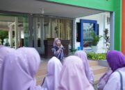 DWP Unila Salurkan 170 Paket Sembako di Bandar Lampung