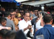 Pj Gubernur Samsudin Dampingi Kunjungan Presiden Joko Widodo ke Pasar Sentral Kotabumi